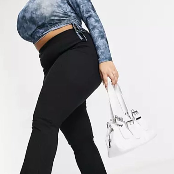 ASOS Curve Flares - SZ12 - Picture 3 of 3